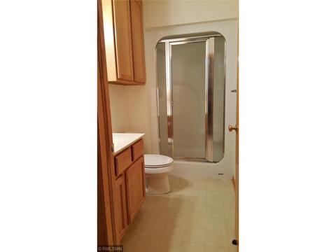 10256 Upton Pl, Bloomington, MN 55431 photo 24