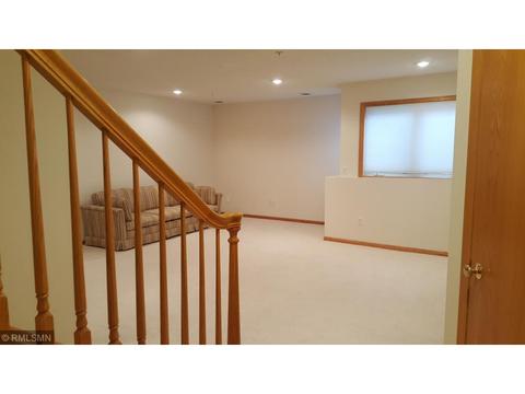 10256 Upton Pl, Bloomington, MN 55431 photo 20