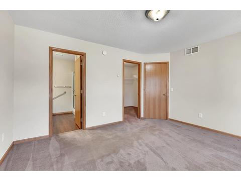 4106 Dublin Dr, Saint Cloud, MN 56301 photo 12