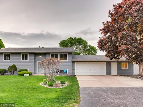 3953 Beryl Rd, Eagan, MN 55122 photo 3