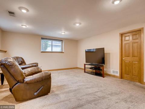 3953 Beryl Rd, Eagan, MN 55122 photo 21