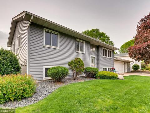 3953 Beryl Rd, Eagan, MN 55122 photo 2