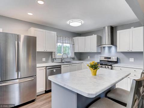 3953 Beryl Rd, Eagan, MN 55122 photo 10