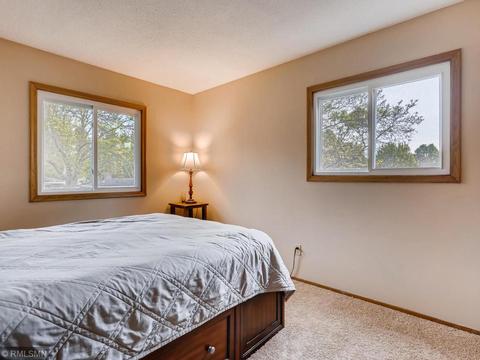 3953 Beryl Rd, Eagan, MN 55122 photo 15