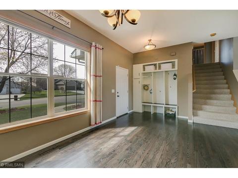 2139 Mathias Rd, Shakopee, MN 55379 photo 9