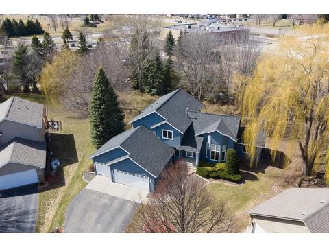 1009 Trillium Ct, Eagan, MN 55123 photo 3