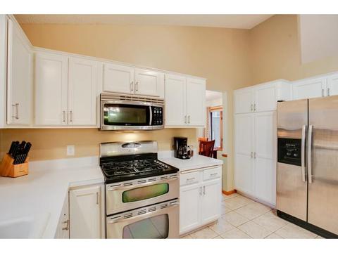 1009 Trillium Ct, Eagan, MN 55123 photo 15