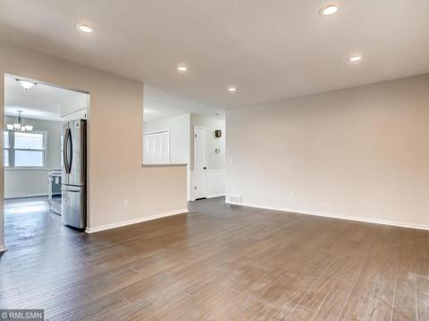 10925 Jefferson Cir N, Champlin, MN 55316 photo 6