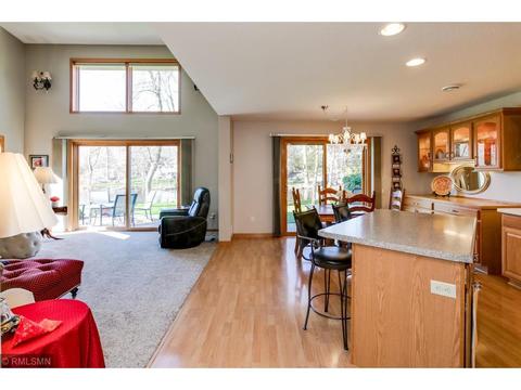 525 W Riverview Dr, Waterville, MN 56096 photo 8
