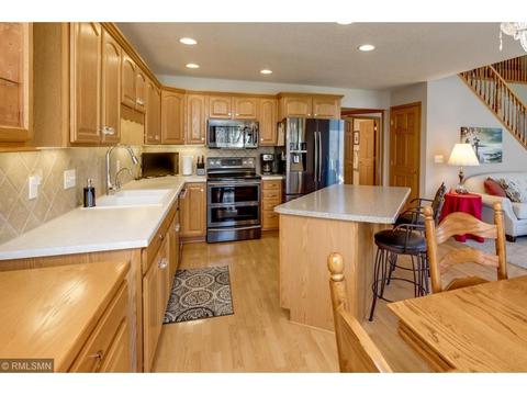 525 W Riverview Dr, Waterville, MN 56096 photo 12
