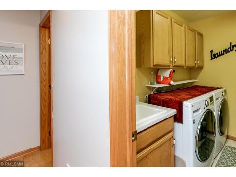 525 W Riverview Dr, Waterville, MN 56096 photo 3