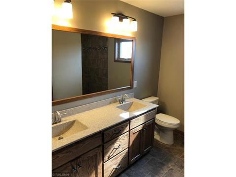 1640 Hurst Castle Rd, Saint Cloud, MN 56303 photo 5