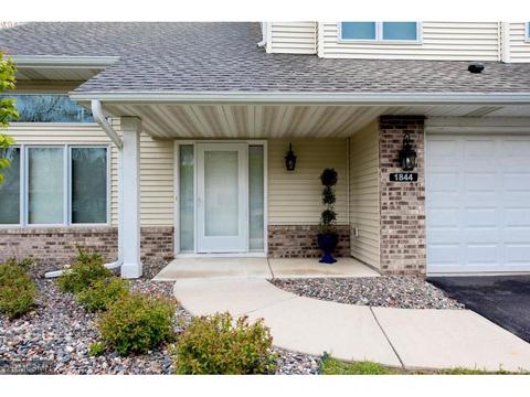 1844 Cliff Lake Ct, Eagan, MN 55122 photo 4