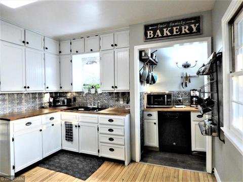 409 Superior Ave, Centuria, WI 54824 photo 5