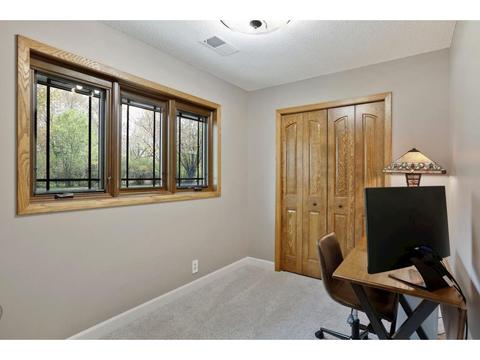 1627 Covington Ln, Eagan, MN 55122 photo 22