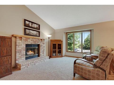 4195 Reading, Eagan, MN 55123 photo 4