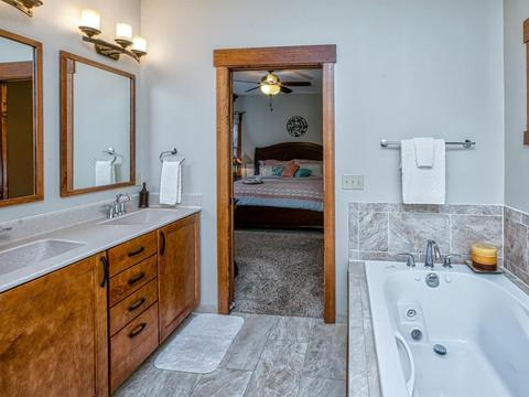 945 193rd St, Baldwin, WI 54002 photo 29