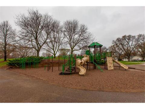 4172 Diamond Dr, Eagan, MN 55122 photo 21