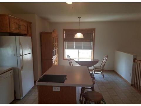 1726 Timberdoodle Dr, Saint Cloud, MN 56303 photo 3