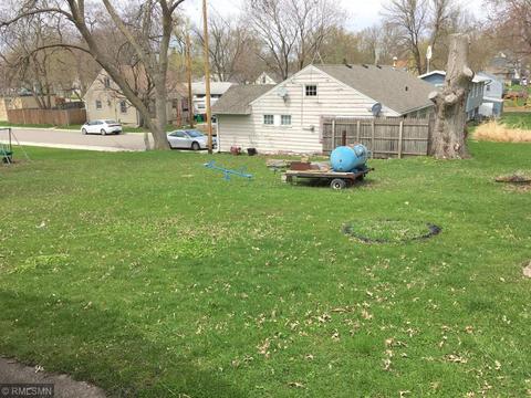 207 E 7th St, Albert Lea, MN 56007 photo 3