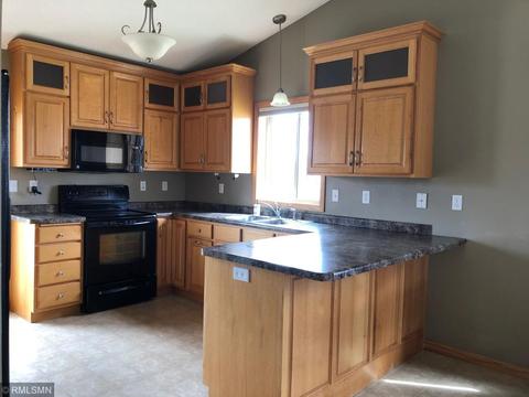 1104 Sequoia Ave, Saint Cloud, MN 56303 photo 9