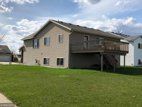 1104 Sequoia Ave, Saint Cloud, MN 56303 photo 3