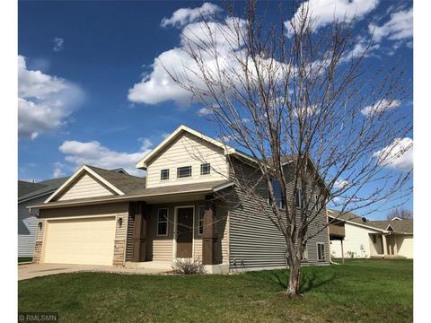 1104 Sequoia Ave, Saint Cloud, MN 56303 photo 2