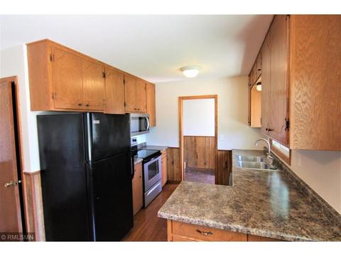 1127 12th Ave S, Saint Cloud, MN 56301 photo 2