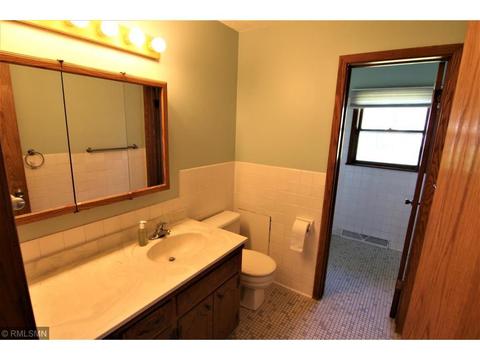 1127 12th Ave S, Saint Cloud, MN 56301 photo 8