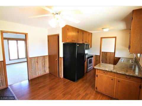 1127 12th Ave S, Saint Cloud, MN 56301 photo 3