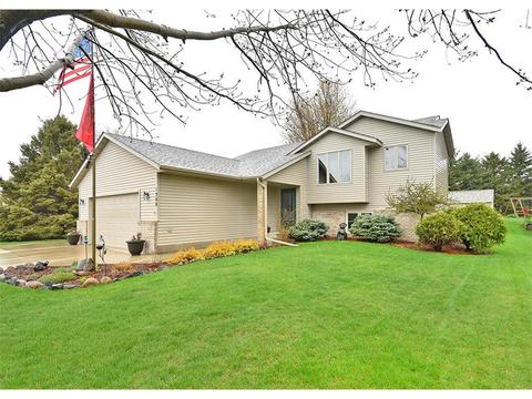 1308 19th St SW, Faribault, MN 55021 photo 2