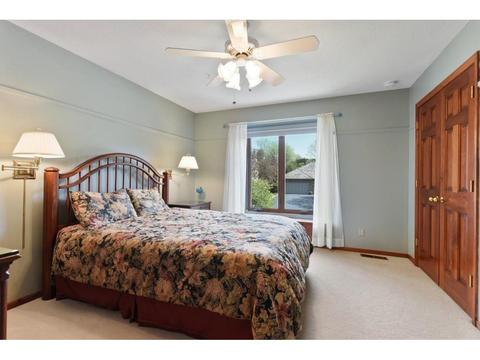 5316 River Bluff Curv, Bloomington, MN 55437 photo 16