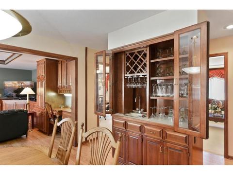 5316 River Bluff Curv, Bloomington, MN 55437 photo 8