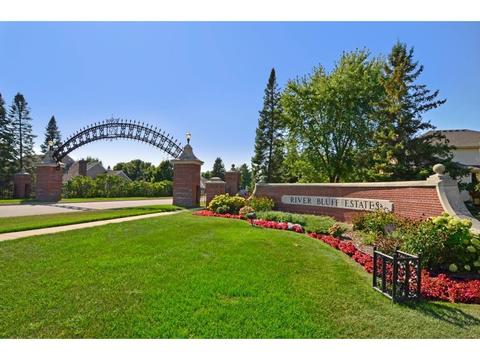 5316 River Bluff Curv, Bloomington, MN 55437 photo 27