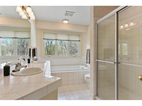 5316 River Bluff Curv, Bloomington, MN 55437 photo 14
