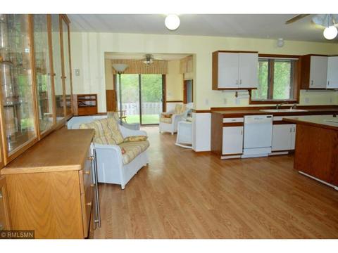 927 Forest Dr, Saint Cloud, MN 56303 photo 11
