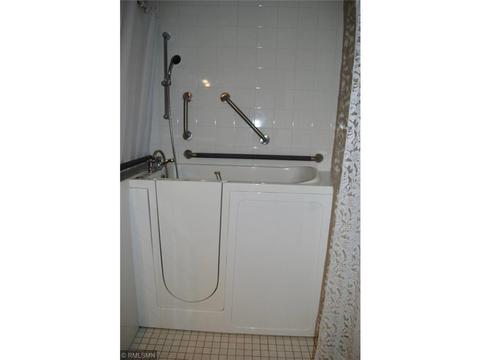 927 Forest Dr, Saint Cloud, MN 56303 photo 21