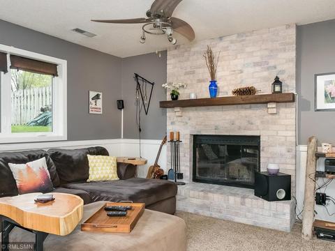 10497 Eagle St NW, Coon Rapids, MN 55433 photo 15