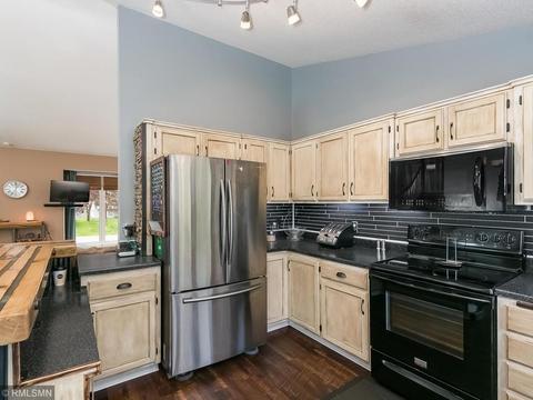 10497 Eagle St NW, Coon Rapids, MN 55433 photo 10