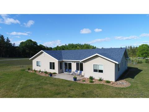 900 This A Way SW, Pine River, MN 56474 photo 1