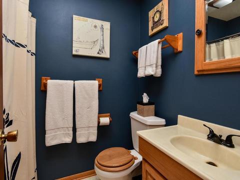5240 Shady Ln, Excelsior, MN 55331 photo 13