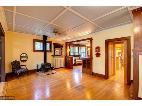 709 4th St E, Northfield, MN 55057 photo 7
