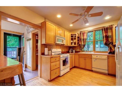 709 4th St E, Northfield, MN 55057 photo 9