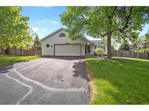 15635 Crestone Path, Rosemount, MN 55068 photo 2