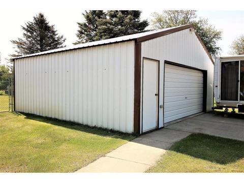 208 Park Rd, Staples, MN 56479 photo 17