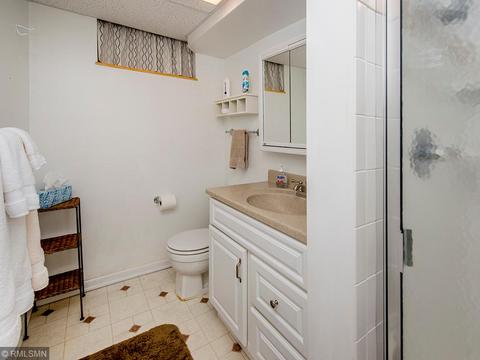 10001 Zenith Rd, Bloomington, MN 55431 photo 32