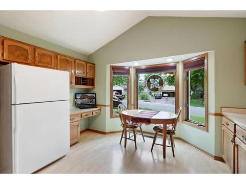 1415 Rebecca Ln, Eagan, MN 55122 photo 23