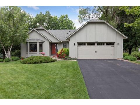 1415 Rebecca Ln, Eagan, MN 55122 photo 2