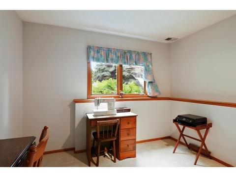 1415 Rebecca Ln, Eagan, MN 55122 photo 9