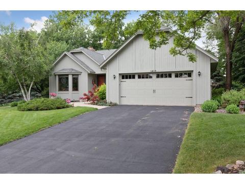 1415 Rebecca Ln, Eagan, MN 55122 photo 3